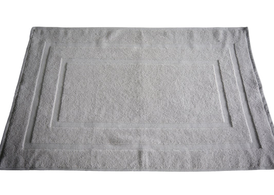 100% Ring Spun Cotton Bath Rug in Pearl Grey color