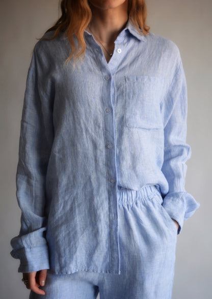 Linen Long Sleeve Shirt in Clear Sky (blue) color