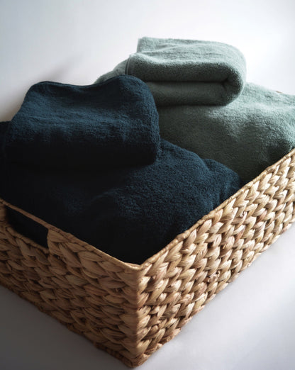  Cotton towels in Oregon Forest (dark green) color